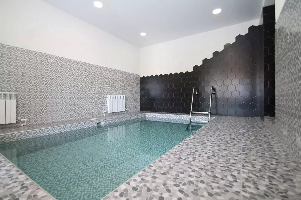 Дом в Новосибирская область, Новосибирск ул. Ключ-Камышенское плато ... - Фото 0