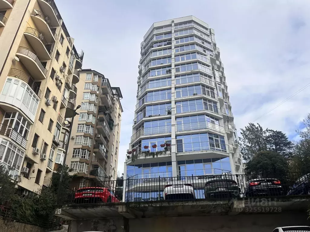 1-к кв. Краснодарский край, Сочи Бытха мкр, ул. Бытха, 41/20 (38.5 м) - Фото 0