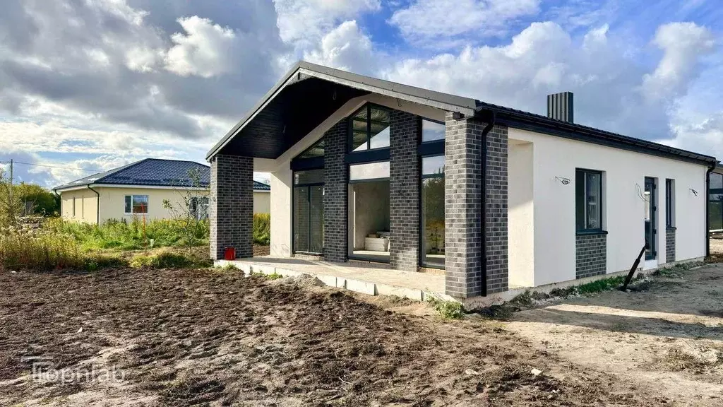 Дом в Калининградская область, Зеленоградск ул. Липовая, 2 (101 м) - Фото 1