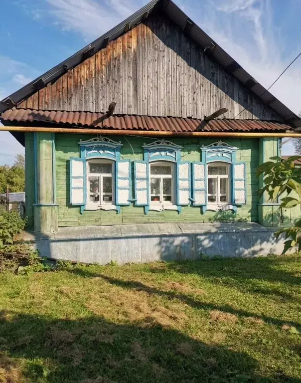 Дом в Свердловская область, Каменский муниципальный округ, с. Позариха ... - Фото 1