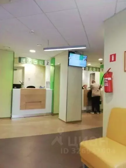 Торговая площадь в Ленинградская область, Сланцы ул. Маяковского, 2 ... - Фото 2