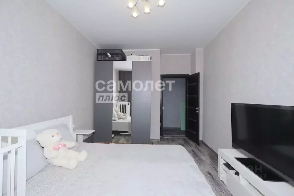 2-к кв. Кемеровская область, Кемерово Гурьевская ул., 14 (58.4 м) - Фото 1