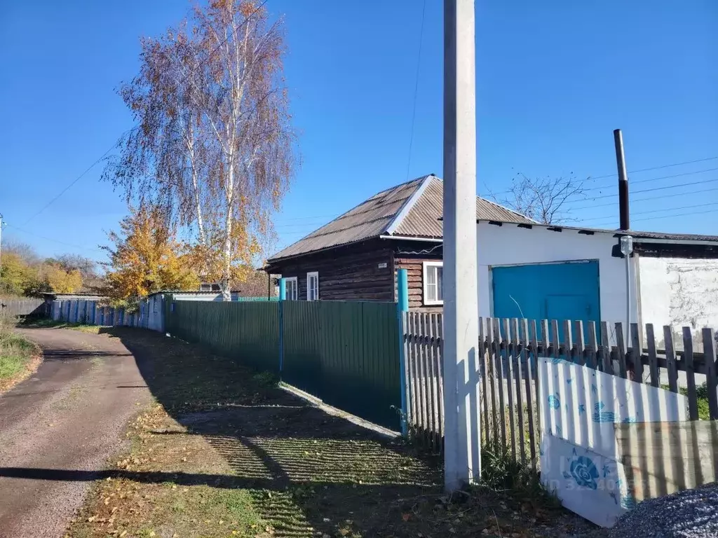 Дом в Кемеровская область, Белово ул. 2-я Кирплощадка, 52А (82 м) - Фото 1