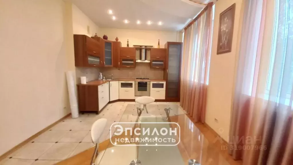 4-к кв. Курская область, Курск ул. Карла Маркса, 72к15 (142.7 м) - Фото 0