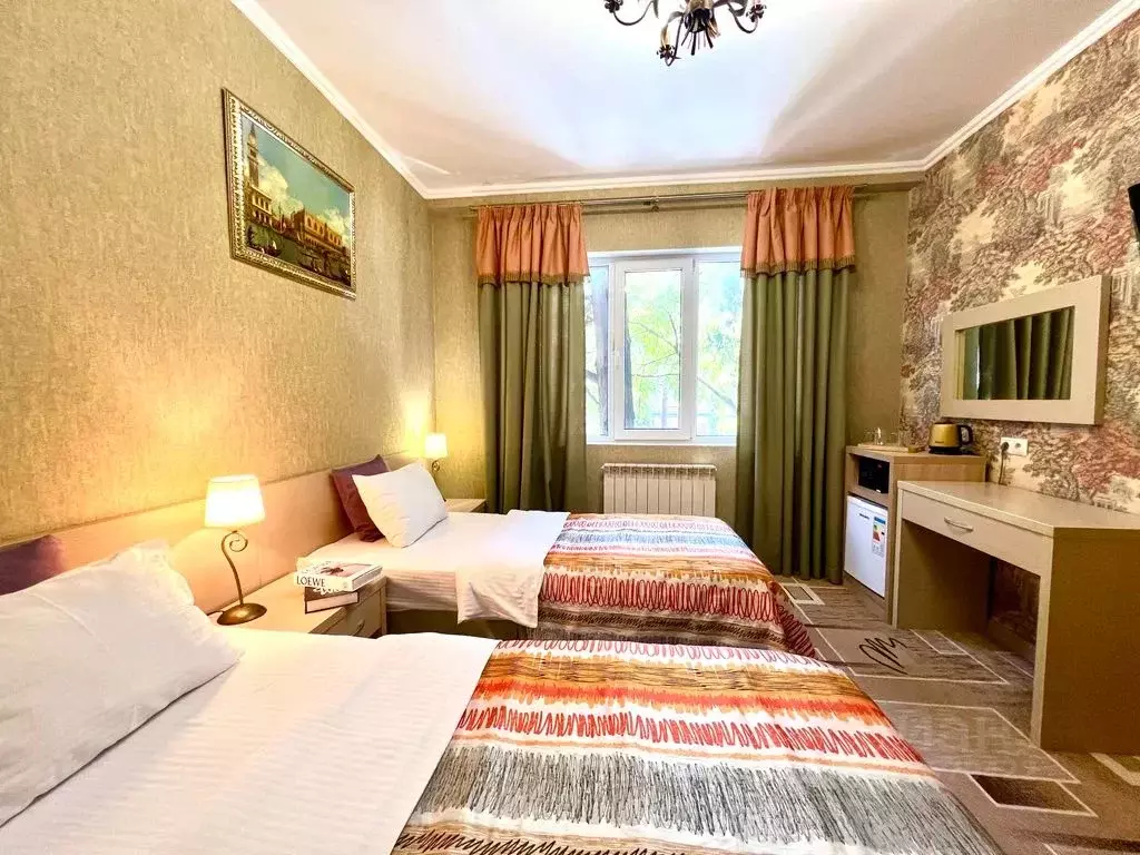 Комната Краснодарский край, Сочи Центральный мкр, ул. Островского, 45 - Фото 1