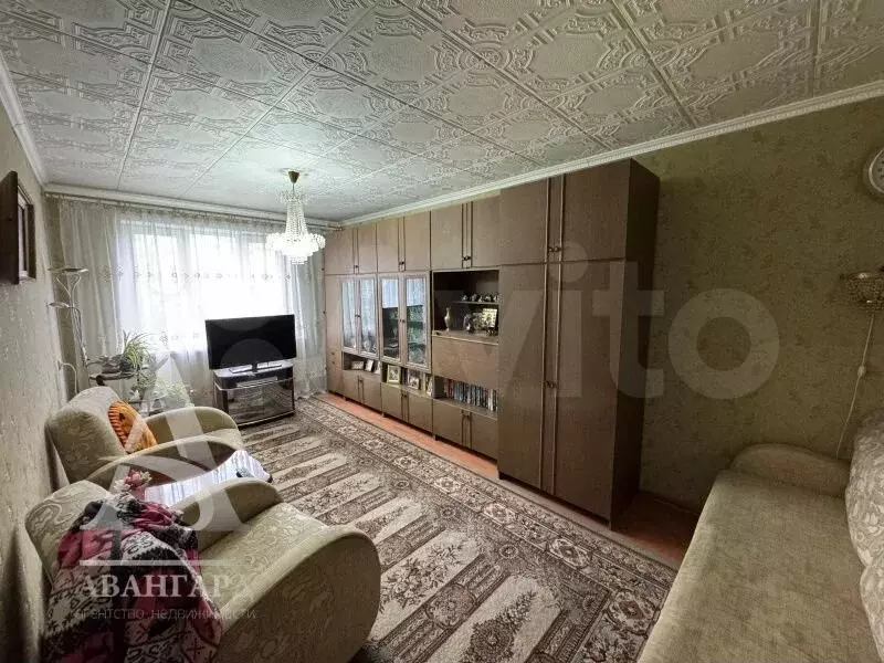 3-к. квартира, 68,2 м, 2/5 эт. - Фото 0