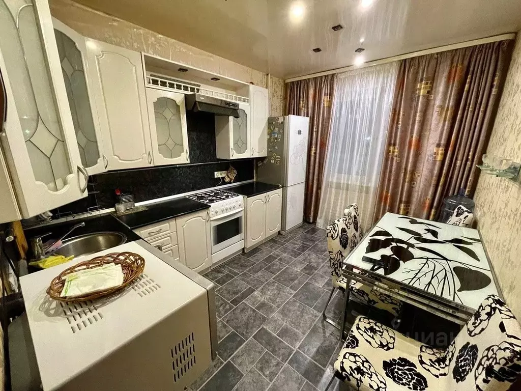 2-к кв. Коми, Ухта Интернациональная ул., 74/42 (54.0 м) - Фото 1