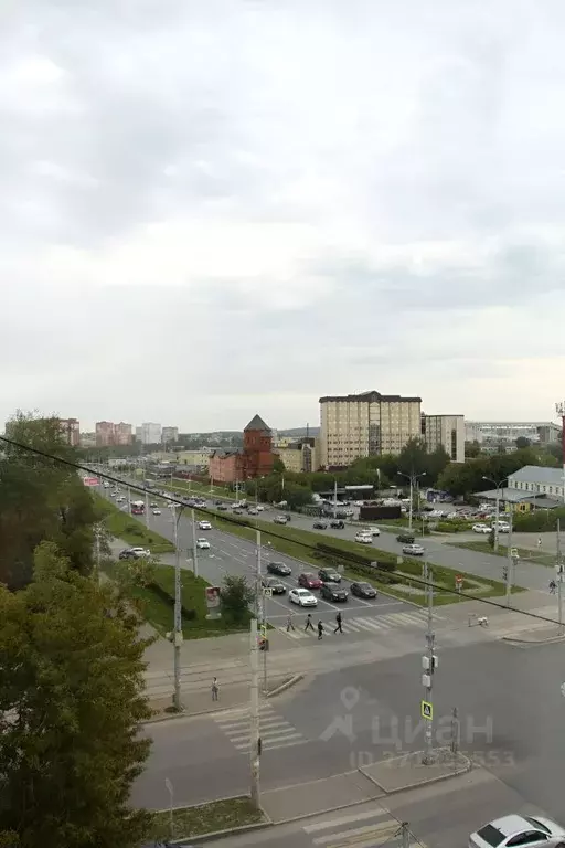 2-к кв. Пермский край, Пермь ул. Героев Хасана, 32 (64.0 м) - Фото 1