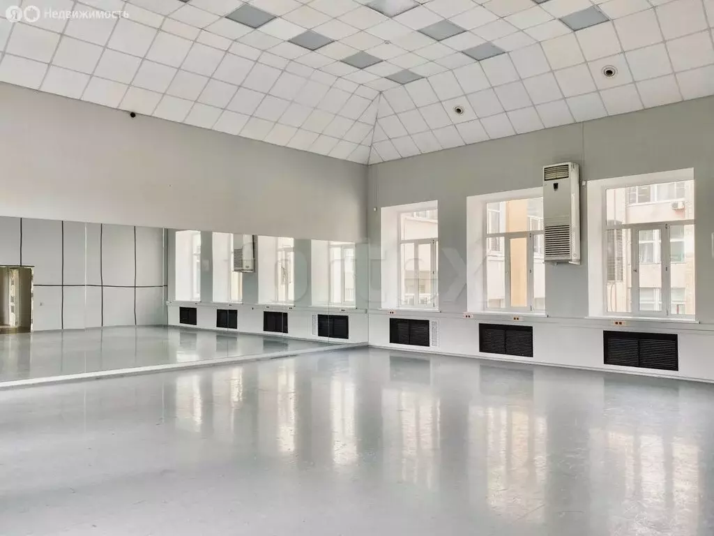 Офис (351 м) - Фото 1