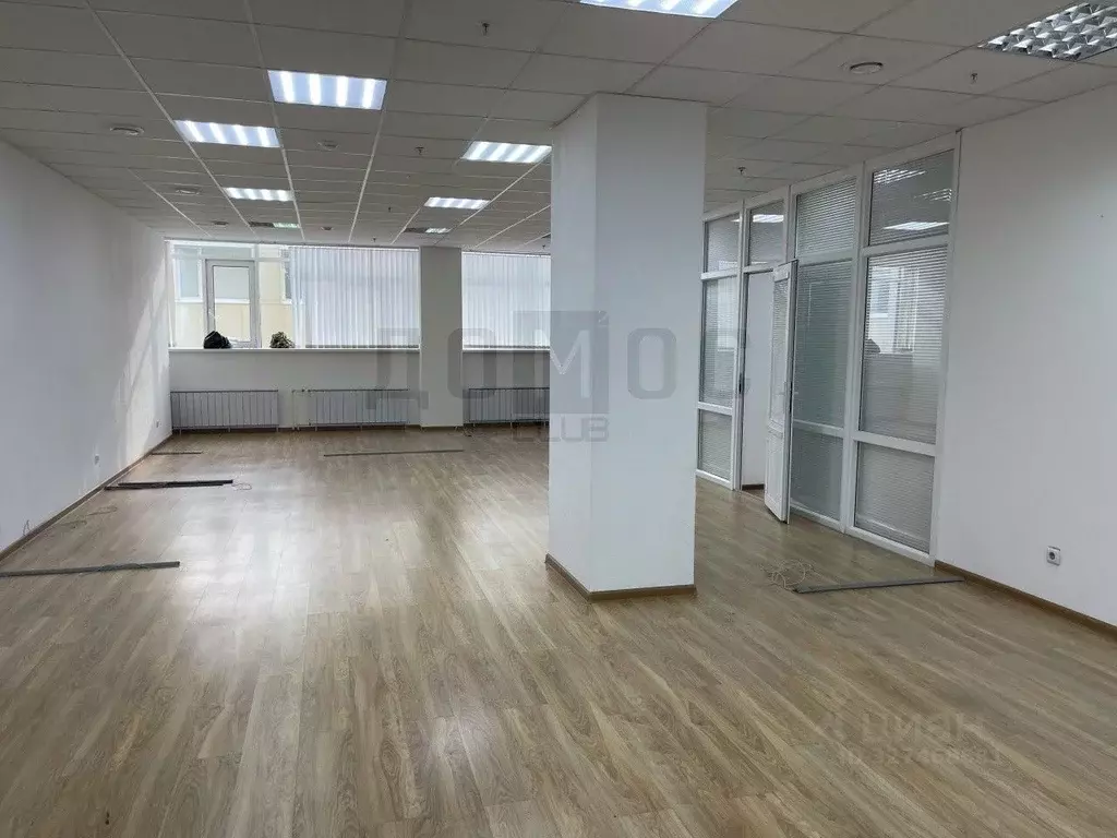 Офис в Свердловская область, Екатеринбург ул. Мамина-Сибиряка, 101 ... - Фото 2