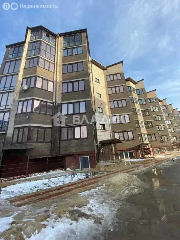 1-комнатная квартира: Элиста, улица Юрия Клыкова, 92А (40 м) - Фото 0