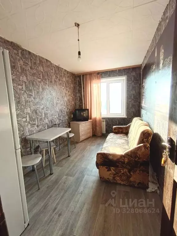 Комната Алтайский край, Барнаул ул. Веры Кащеевой, 19 (14.0 м) - Фото 1