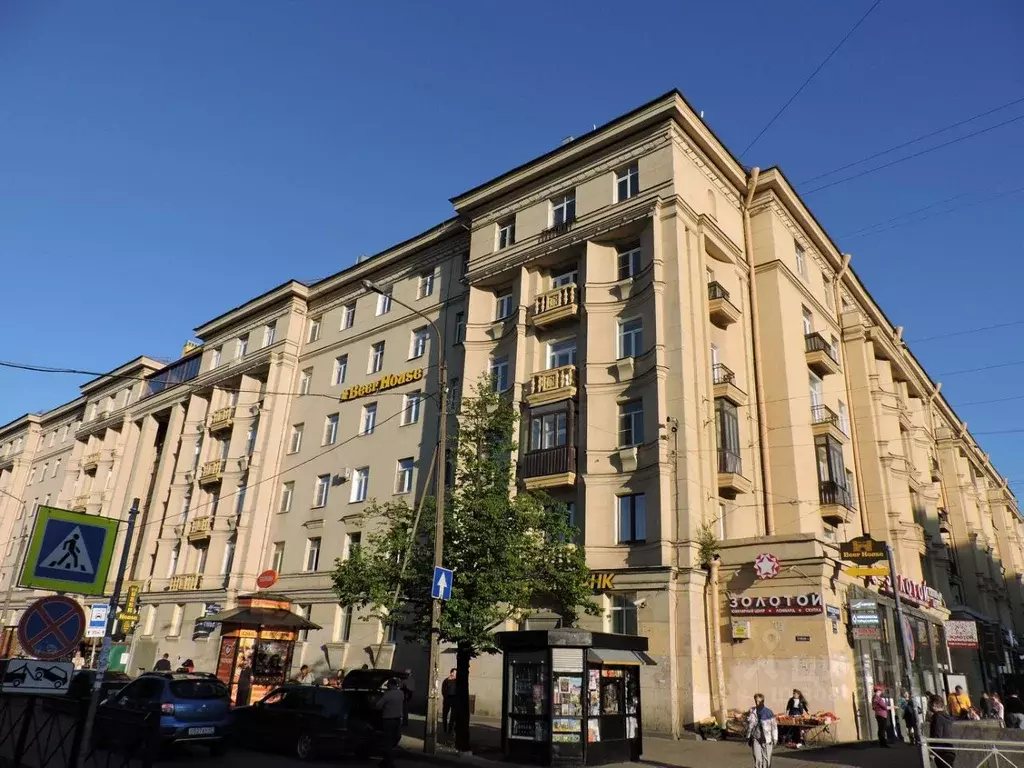 3-к кв. Санкт-Петербург Московский просп., 216 (68.0 м) - Фото 0