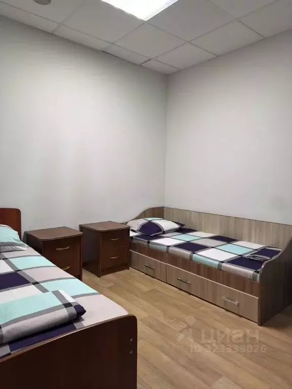 Комната Челябинская область, Челябинск просп. Ленина, 49В (27.0 м) - Фото 2