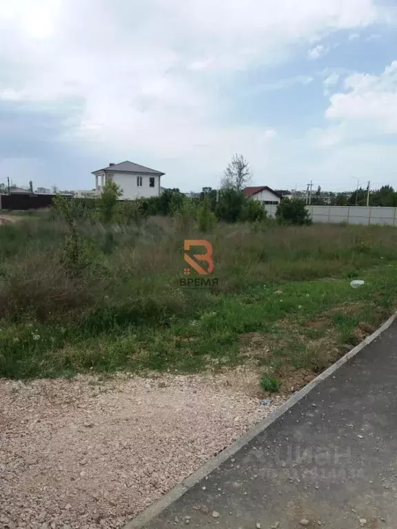 Участок в Севастополь с. Орловка, ул. Озерная, 42 (9.0 сот.) - Фото 0