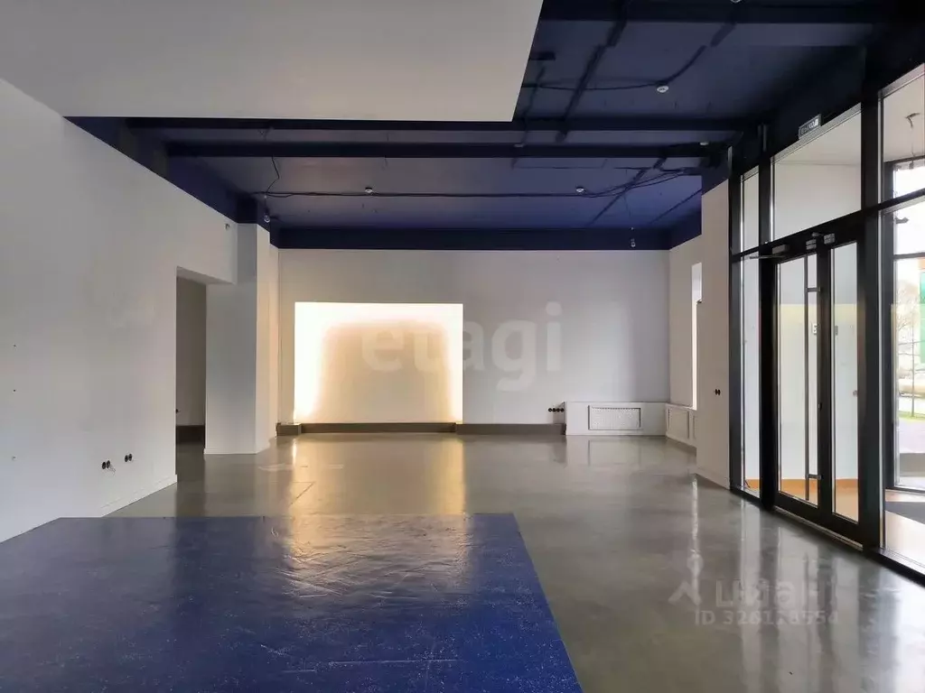 Помещение свободного назначения в Тюменская область, Тюмень ул. 25 ... - Фото 1