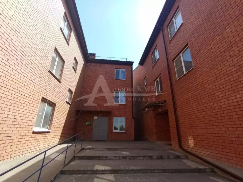 Продаётся 2-к квартира, 39 м - Фото 0