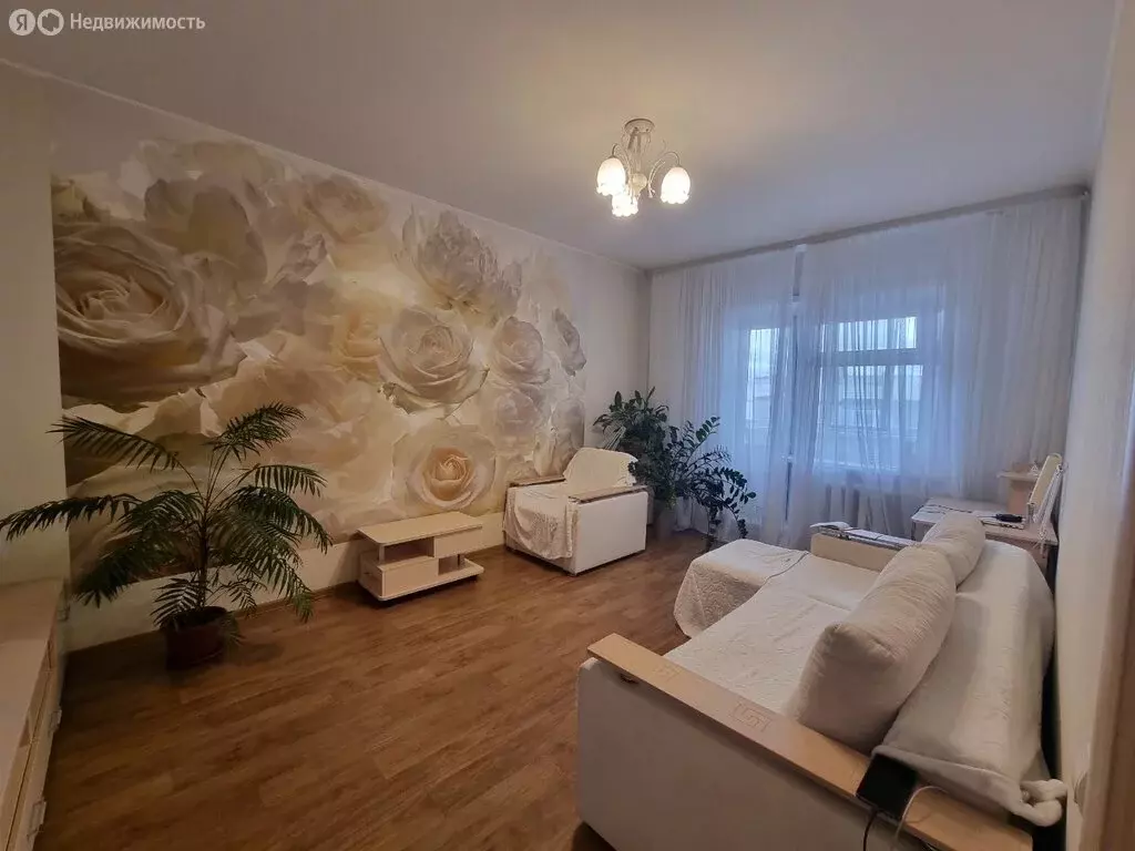 2-комнатная квартира: Нерюнгри, Южно-Якутская улица, 33 (58.1 м) - Фото 1