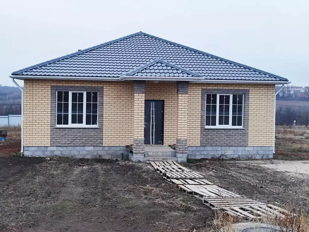 Дом в Белгородская область, Белгородский район, с. Стрелецкое ул. ... - Фото 0