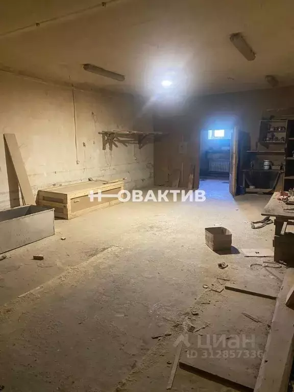 Помещение свободного назначения в Алтайский край, Барнаул городской ... - Фото 0