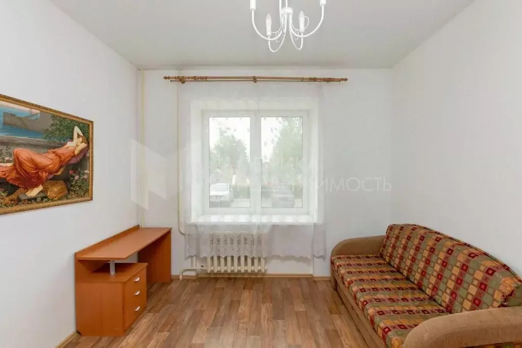 2-к кв. Тюменская область, Тюмень ул. Избышева, 6 (54.8 м) - Фото 1