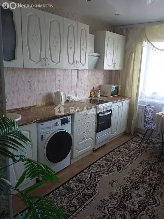 3-комнатная квартира: Иваново, улица Парижской Коммуны, 41 (81.6 м) - Фото 1