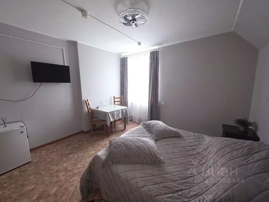 Комната Ленинградская область, Приозерск Инженерная ул., 1 - Фото 2