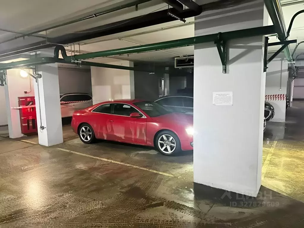 Гараж в Москва ул. Лобачевского, 8 (17 м) - Фото 1