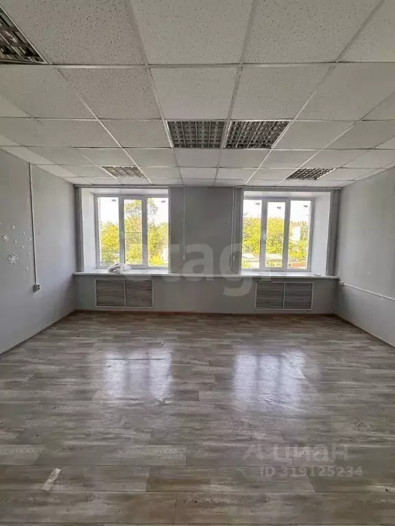 Торговая площадь в Владимирская область, Ковров ул. Абельмана, 19 (19 ... - Фото 0