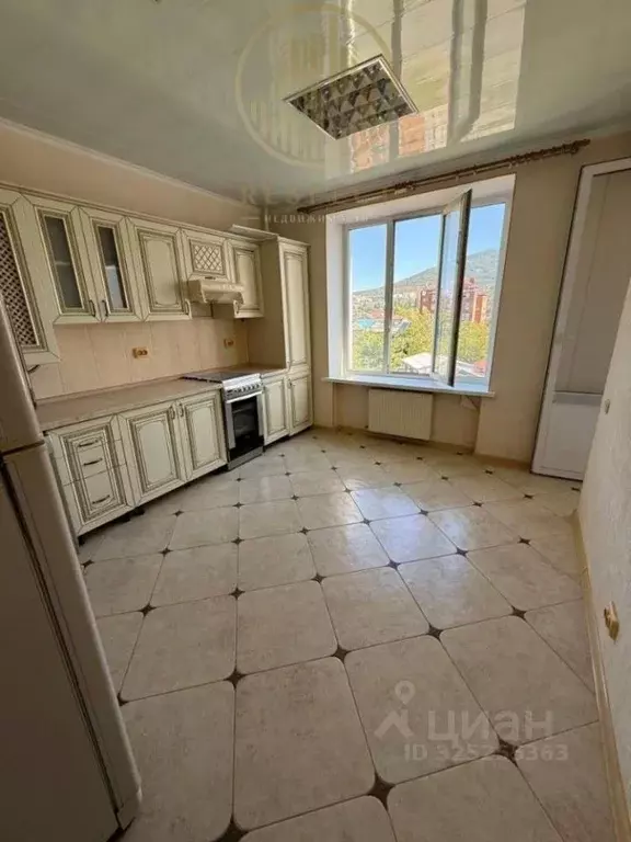 1-к кв. Ставропольский край, Пятигорск Бештаугорская ул., 3 (42.0 м) - Фото 1