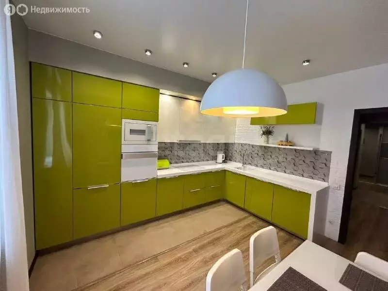 3-комнатная квартира: Новосибирск, улица Одоевского, 1/9 (76.1 м) - Фото 2