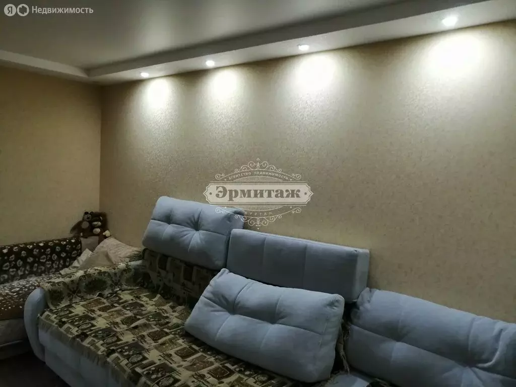 2-комнатная квартира: Курган, улица Криволапова, 13А (48.9 м) - Фото 1