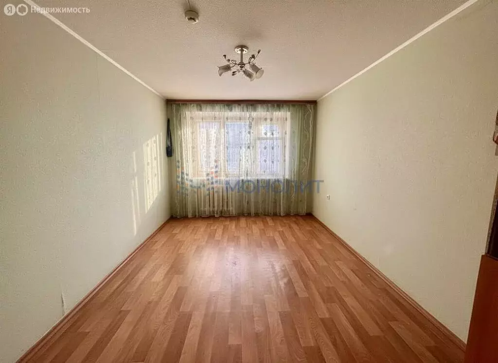 1к в 8-комнатной квартире (13.5 м) - Фото 1