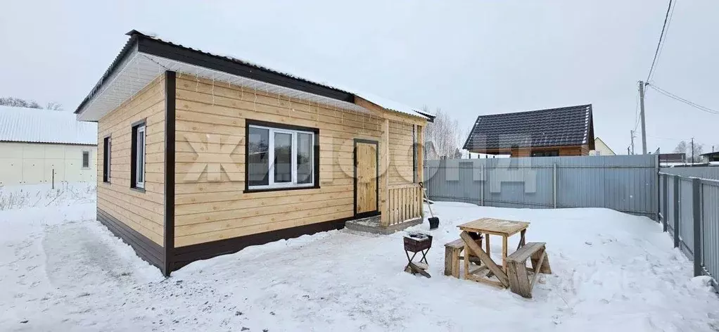 Дом в Новосибирская область, Новосибирский район, Толмачевский ... - Фото 1
