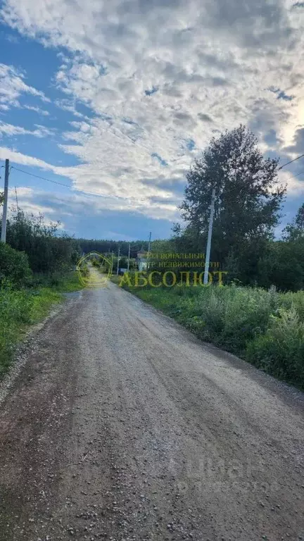Участок в Свердловская область, Дегтярск ул. Малахитовая (10.8 сот.) - Фото 1