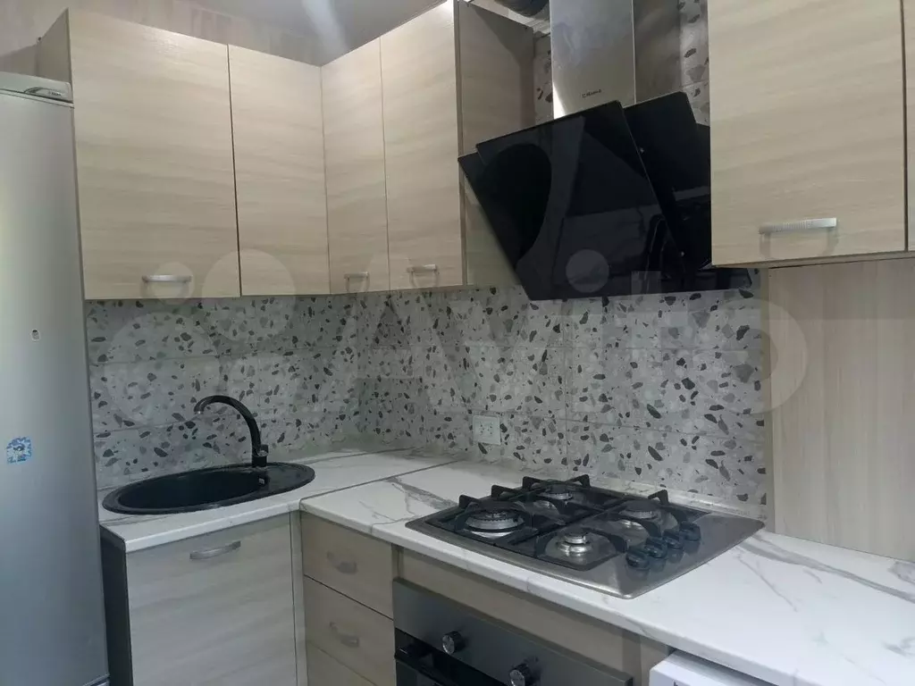 1-к. квартира, 30 м, 4/5 эт. - Фото 0