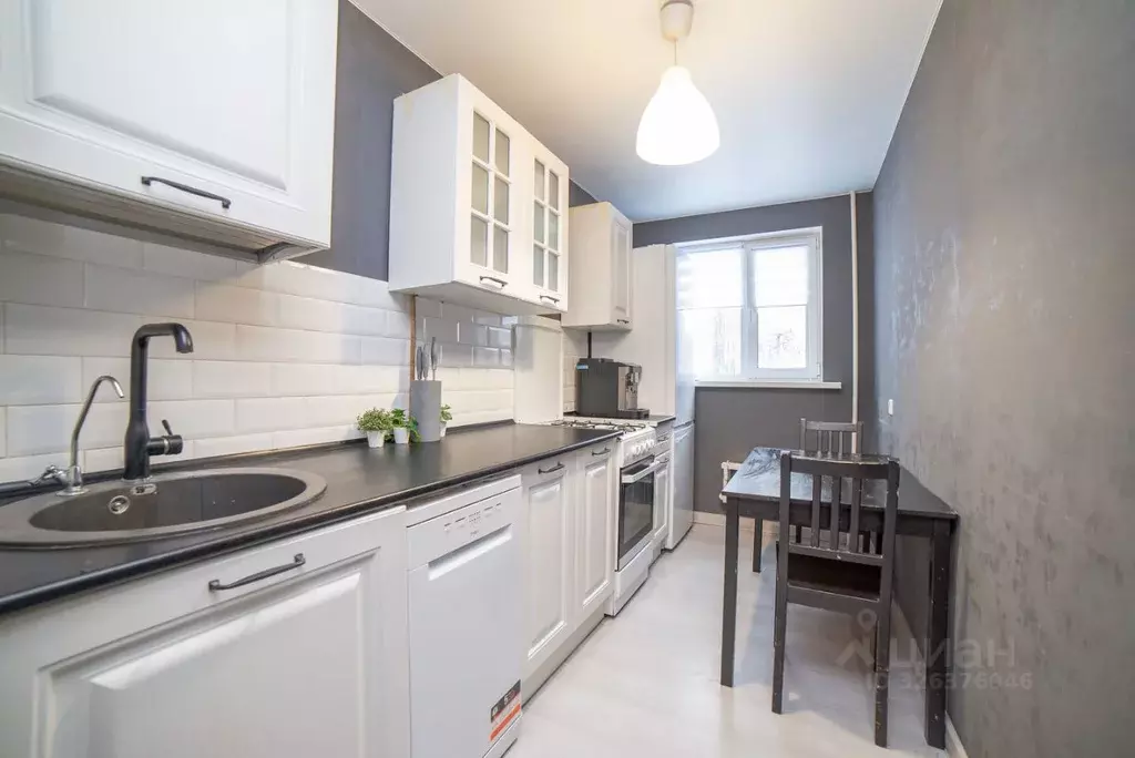 3-к кв. Свердловская область, Екатеринбург ул. Начдива Онуфриева, 34 ... - Фото 1