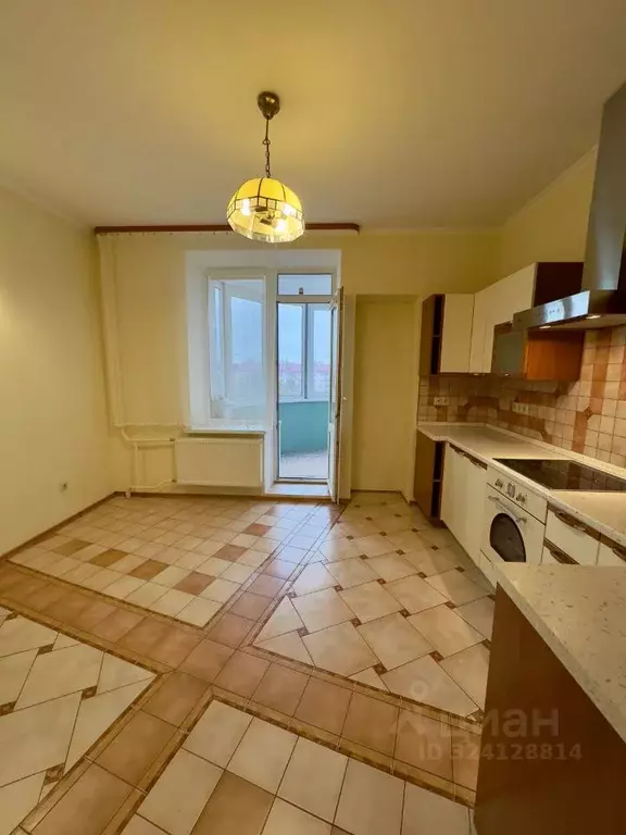 2-к кв. Брянская область, Брянск пл. Партизан, 1 (78.0 м) - Фото 2