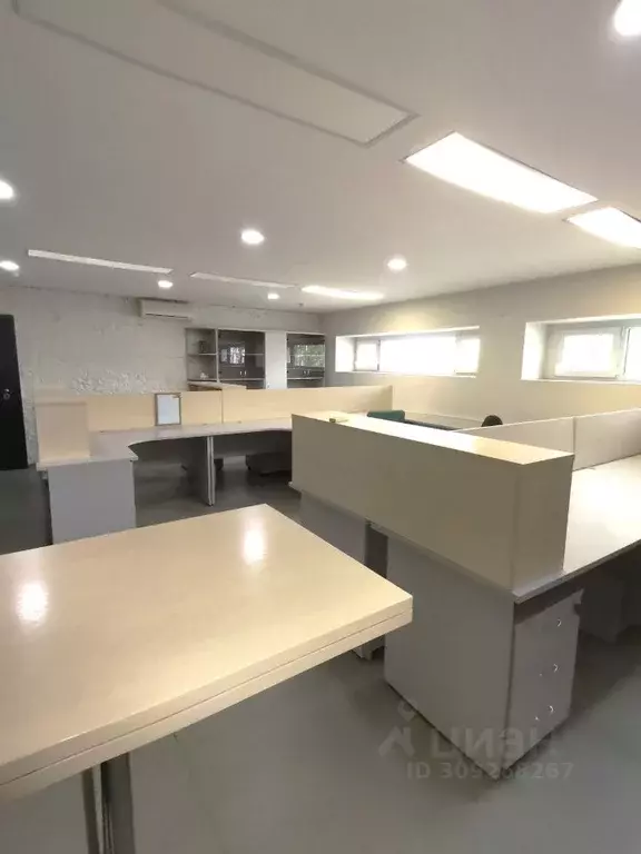 Офис в Самарская область, Тольятти бул. Буденного, 2 (143 м) - Фото 2