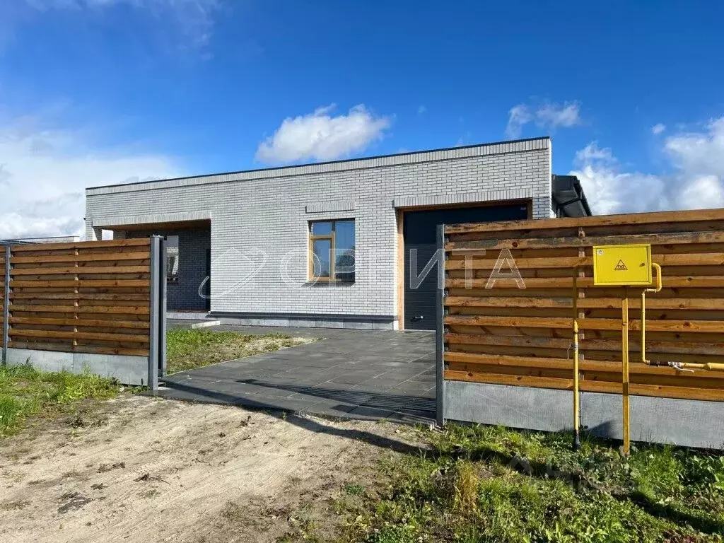 Дом в Тюменская область, Тюмень ул. Андрея Огибалова, 11 (152 м) - Фото 0