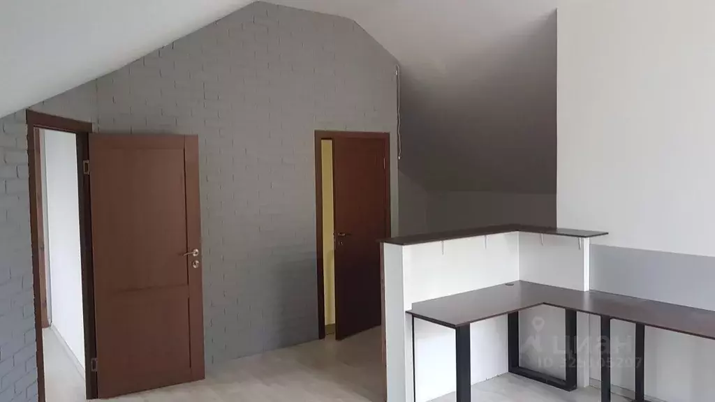 Офис в Свердловская область, Екатеринбург ул. Громова (70 м) - Фото 2