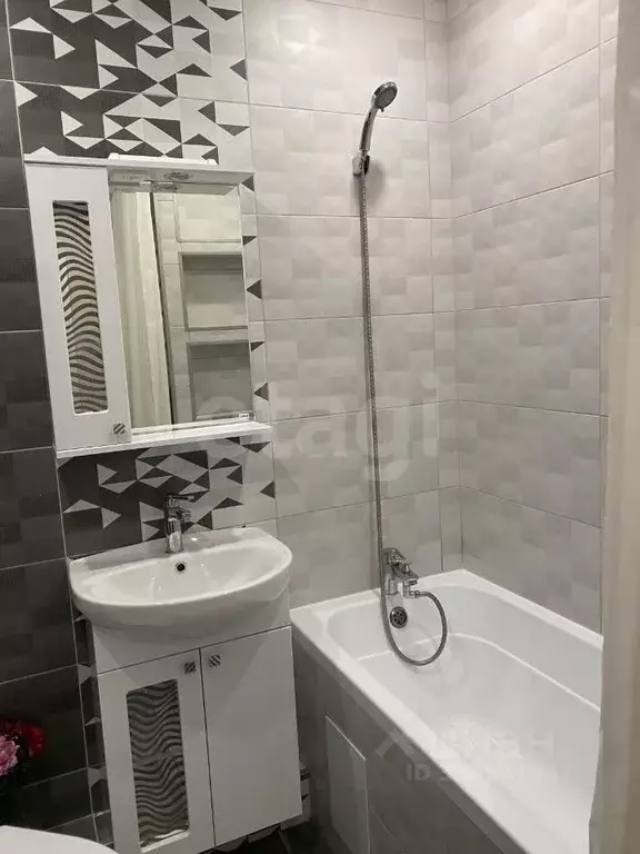 Студия Новосибирская область, Новосибирск ул. Забалуева, 88 (30.0 м) - Фото 1