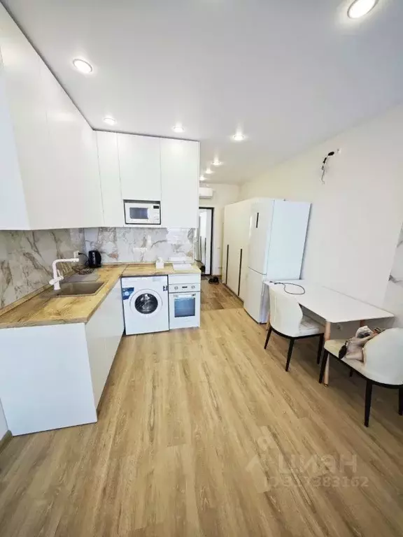 Студия Приморский край, Владивосток Стрелковая ул., 18к1 (25.0 м) - Фото 1