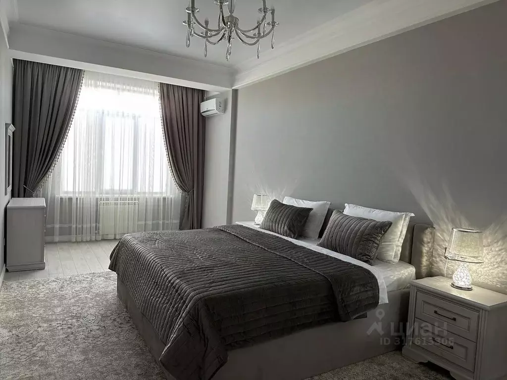 2-к кв. Дагестан, Махачкала ул. Времена Года, 9к2 (90.0 м) - Фото 1