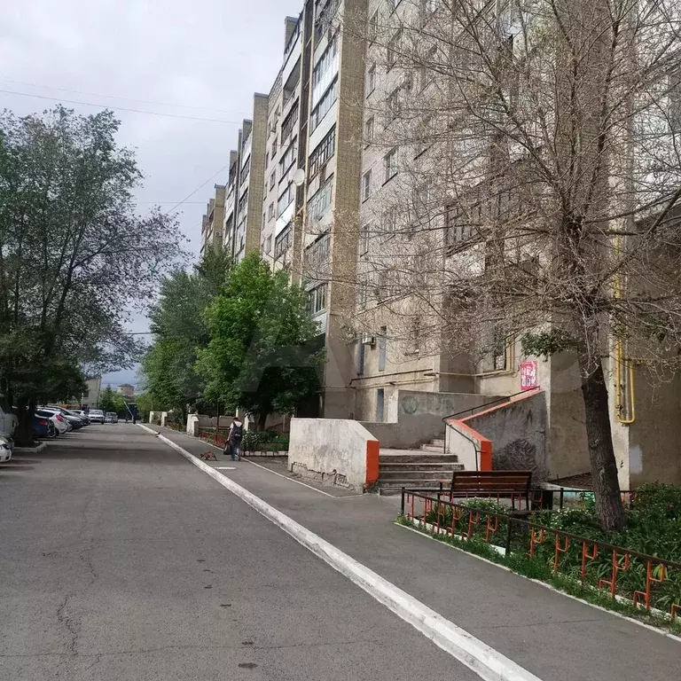 1-к. квартира, 32 м, 8/9 эт. - Фото 0