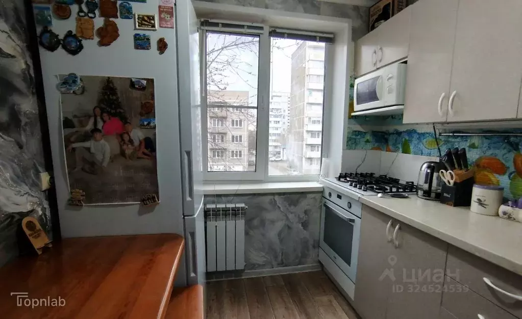 4-к кв. Хакасия, Абакан ул. Итыгина, 3 (60.7 м) - Фото 2