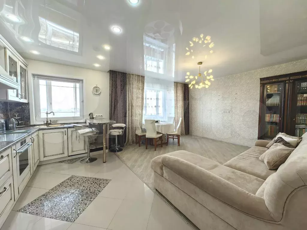 3-к. квартира, 70 м, 9/9 эт. - Фото 0
