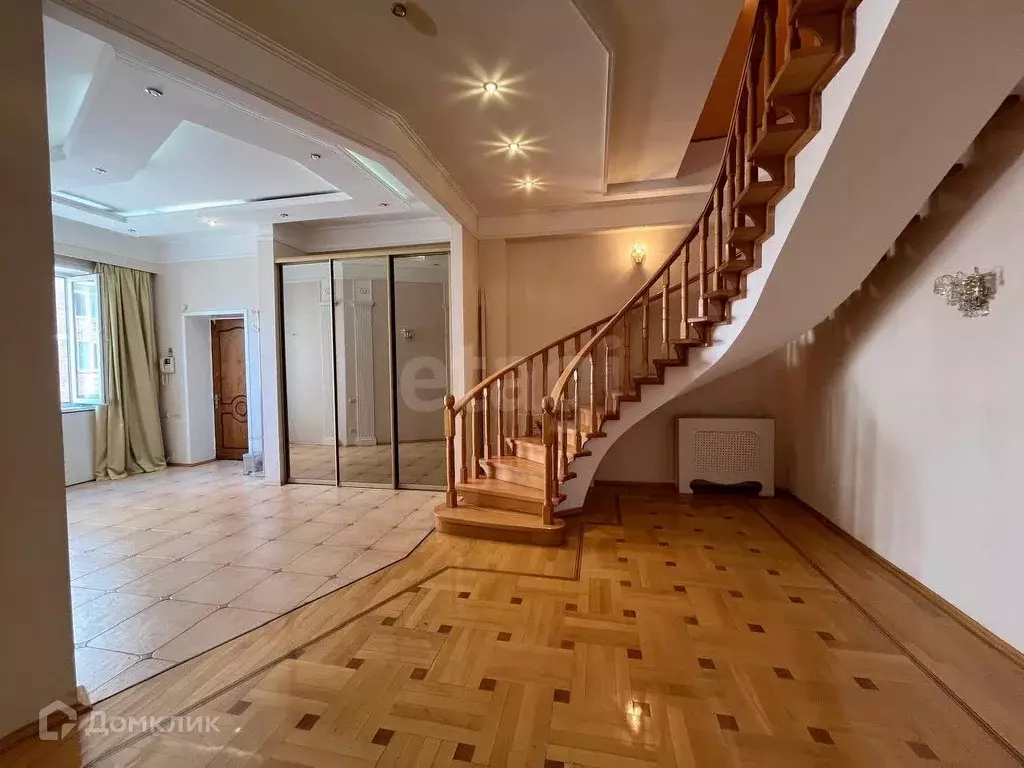 Продаётся 6-к квартира, 235 м - Фото 0