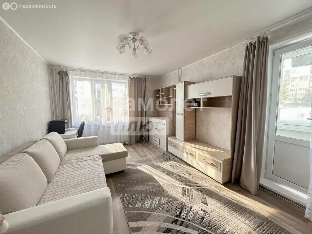 2-комнатная квартира: Йошкар-Ола, бульвар Чавайна, 23 (56.3 м) - Фото 1