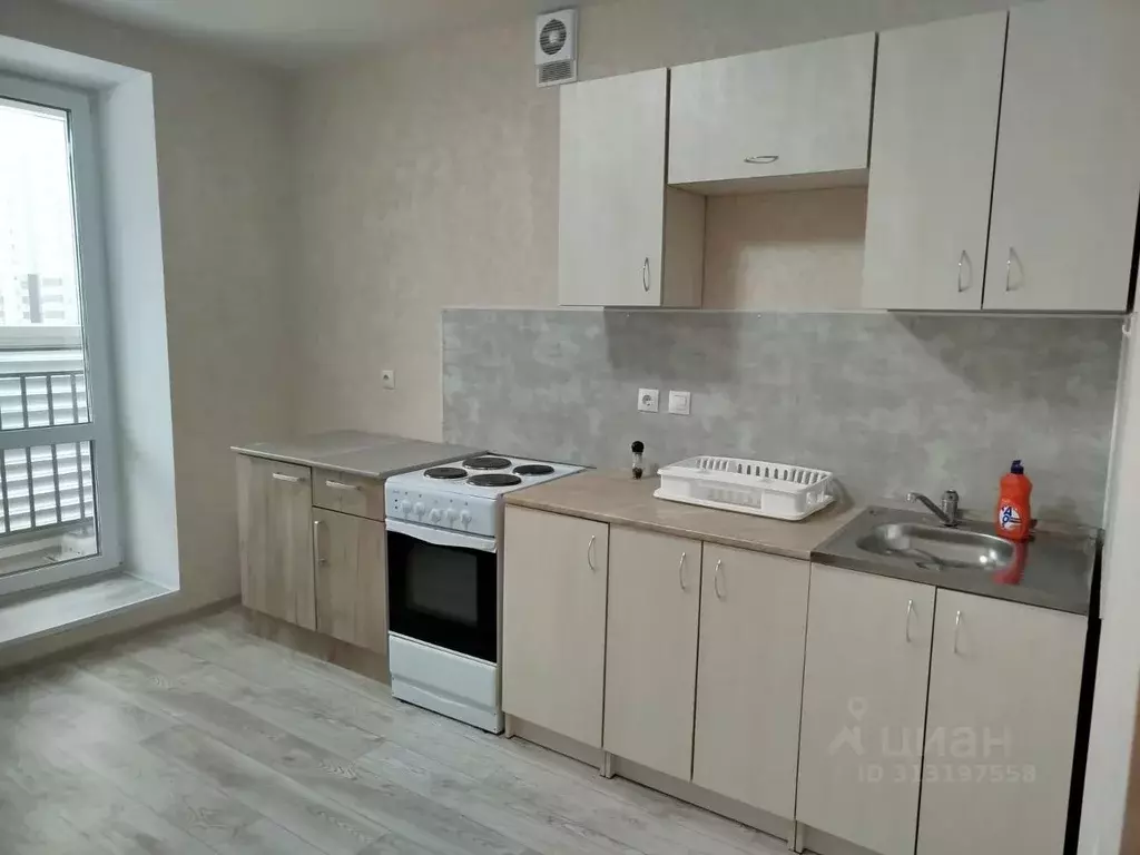 1-к кв. Татарстан, Зеленодольский район, Осиновское с/пос, с. Осиново ... - Фото 1